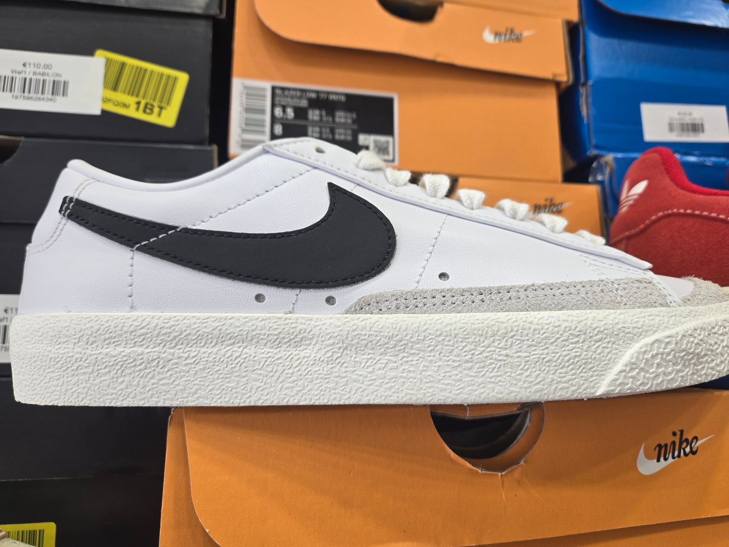 Blazer low 77